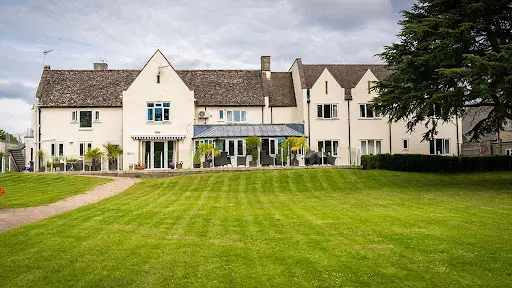 Dedicated nursing home Support in Cassington