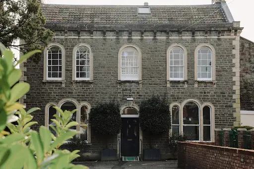 Fairview Court Care Home - Expert Care in Bristol