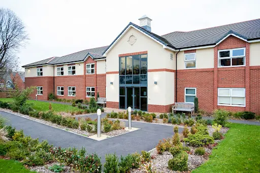 Glenfield House Nursing Home - Expert Care in Birmingham