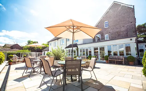 Hanford Manor - Your Trusted residential home