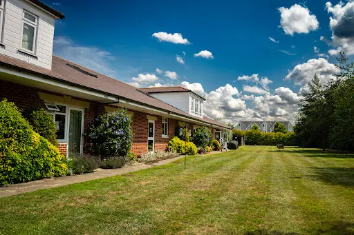 Compassionate Care in West Byfleet at Kings Lodge Care Centre