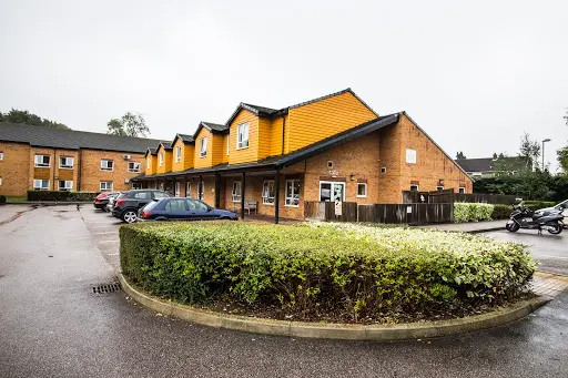 Compassionate Care in Nottingham at Leawood Manor