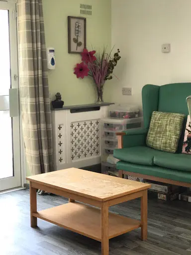 Maple House - Expert Care in Aldershot