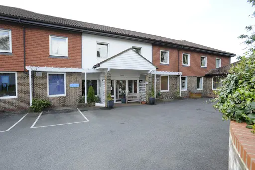 Dedicated nursing home Support in Horsham