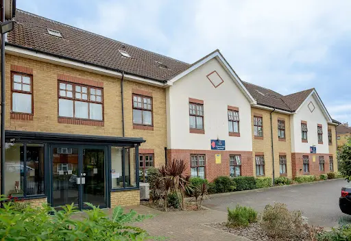 Dedicated residential home,rehabilitation (illness/injury) Support in Feltham