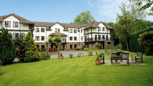 Tadworth Grove Care Home - Your Trusted nursing home